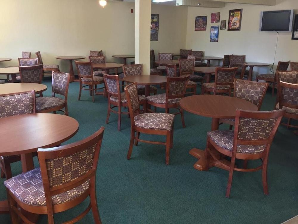 Docker'S Inn Branson Exteriér fotografie